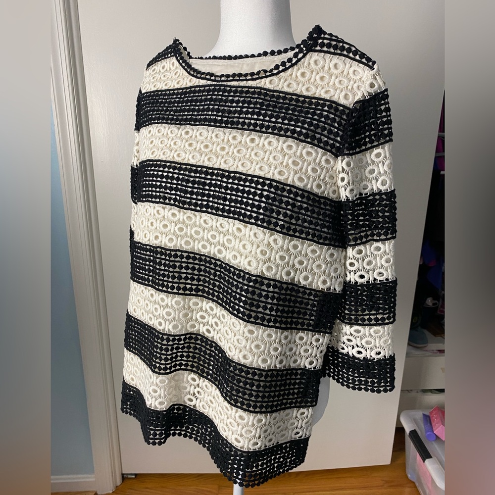 Talbots Black Ivory eyelet Striped Blouse Top Sz S Petite